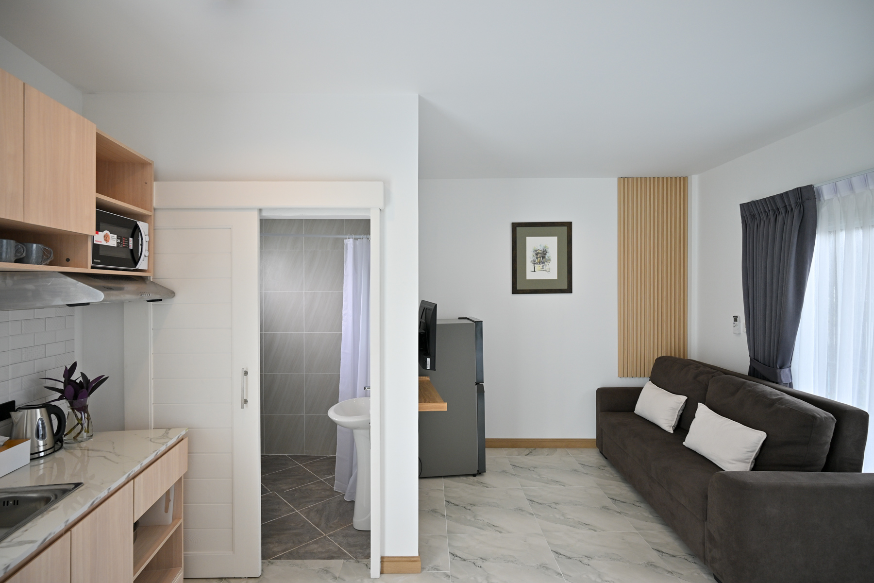 Studio With Kitchen